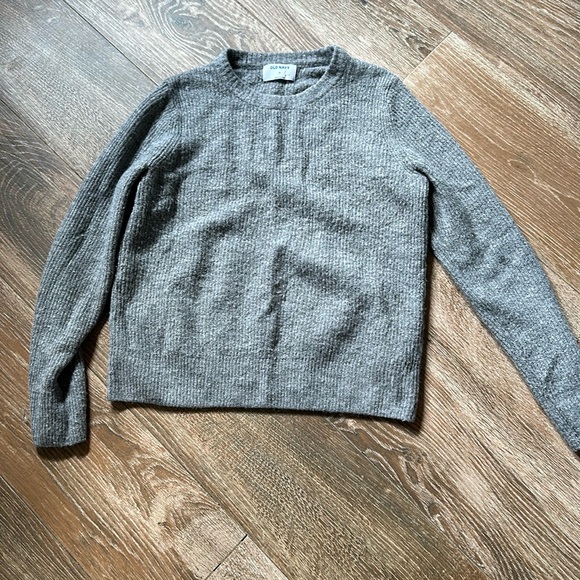Old Navy Sweaters - Old Navy Sweater